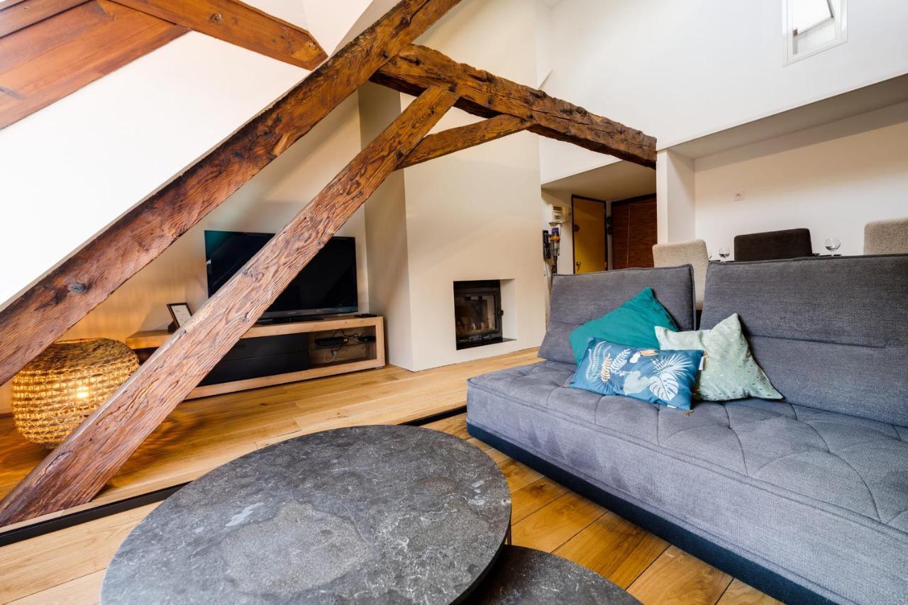 Le Septqatre - Grand Triplex Au Coeur De La Vieille Ville Annecy Exteriör bild