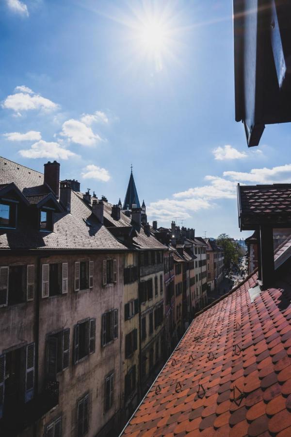 Le Septqatre - Grand Triplex Au Coeur De La Vieille Ville Annecy Exteriör bild