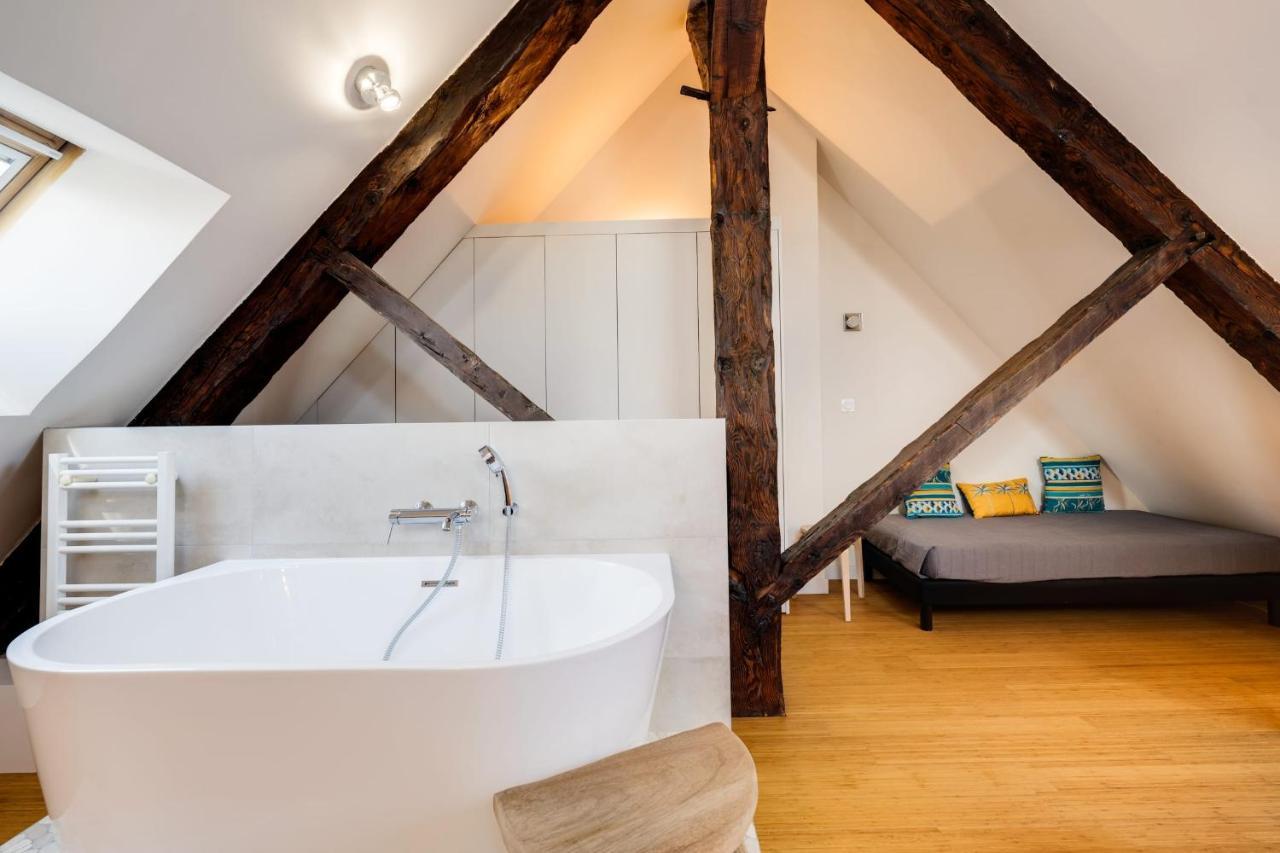 Le Septqatre - Grand Triplex Au Coeur De La Vieille Ville Annecy Exteriör bild
