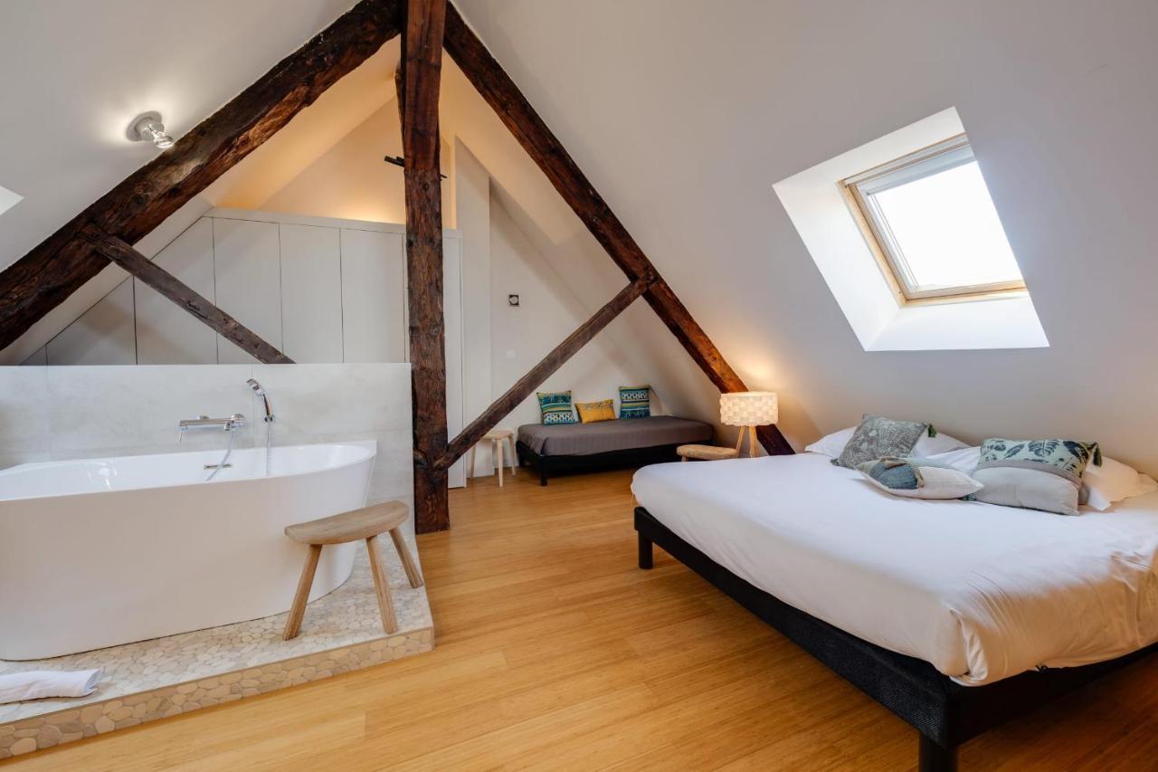 Le Septqatre - Grand Triplex Au Coeur De La Vieille Ville Annecy Exteriör bild
