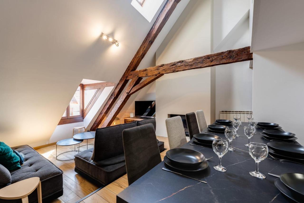 Le Septqatre - Grand Triplex Au Coeur De La Vieille Ville Annecy Exteriör bild